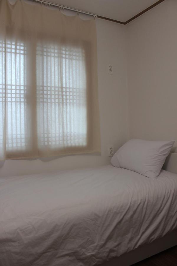סיאול Hostel Jl In Chung-Jeong מראה חיצוני תמונה