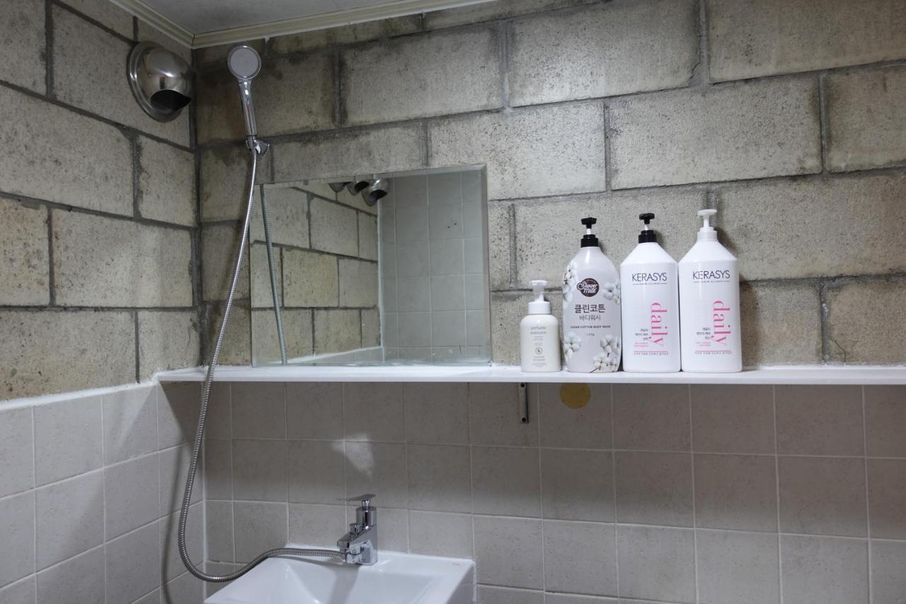 סיאול Hostel Jl In Chung-Jeong מראה חיצוני תמונה